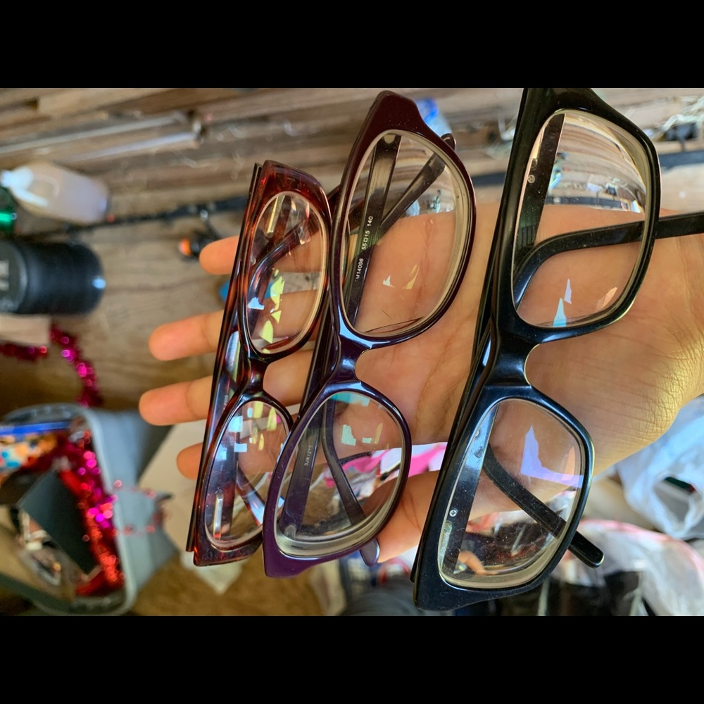 Random glasses frames